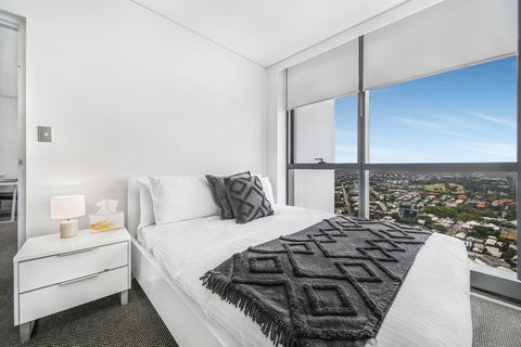 Stunning Views On The 41st Floor - Accommodation QLD 1