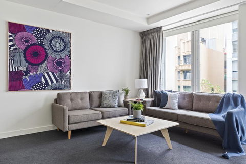 Stunning, Central Huge CBD Pad, Free WiFi, Netflix - Accommodation QLD 3