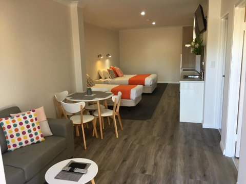 Sturt Motel - Accommodation QLD 0