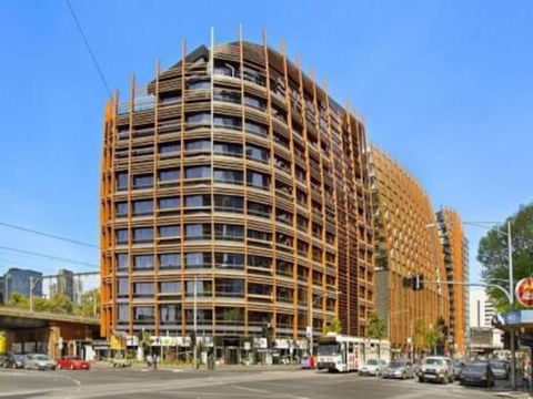 Stylish 1 Bedroom Apartment Amazing City Views - Accommodation QLD 3