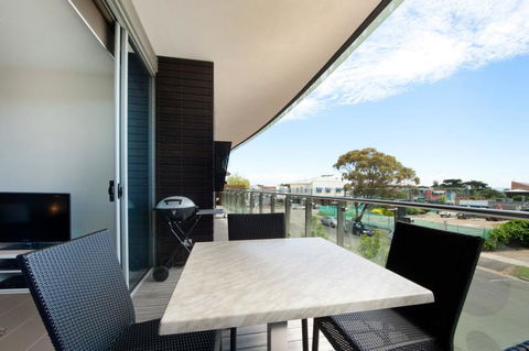 STYLISH LIVING ON MAIN - Accommodation QLD 2