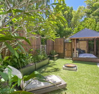 Stylish Luxury Home to Fit The Whole Family - Accommodation QLD