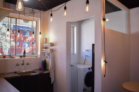 Stylish Modern Apartment Located In Marrickville - Accommodation QLD 2