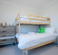 StylishTownhouseNarre Warren/TrainStation/SC - Accommodation QLD