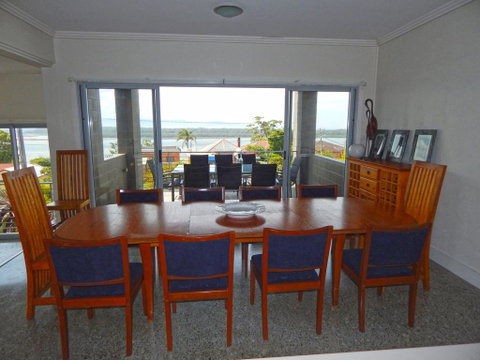 Summer Breeze @ Orient Point - Accommodation QLD 1