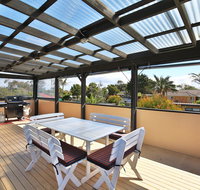 Summer Sands - Pet Friendly - Accommodation QLD