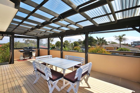 Summer Sands - Pet Friendly - Accommodation QLD 0