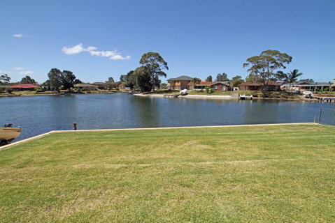 Summer's Exclusive Getaway - Accommodation QLD 1