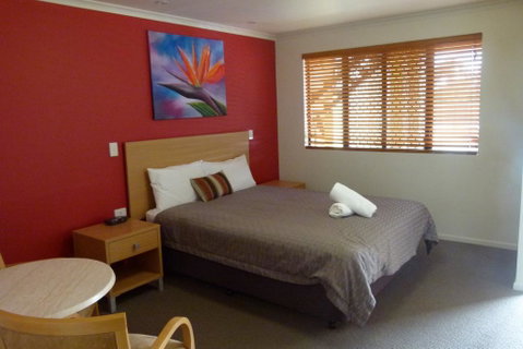 Summit Motel - Accommodation QLD 0