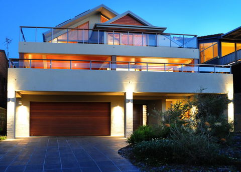 Sundecks - Accommodation QLD 0
