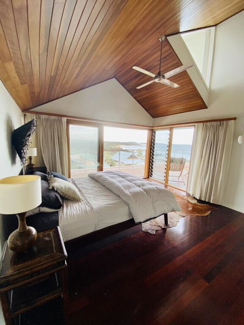 Sundecks - Accommodation QLD 3