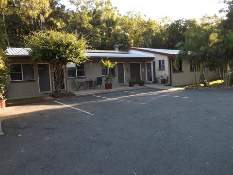 Sunbird Motel - Accommodation QLD 1