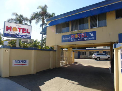 Sunburst Motel - Accommodation QLD 3