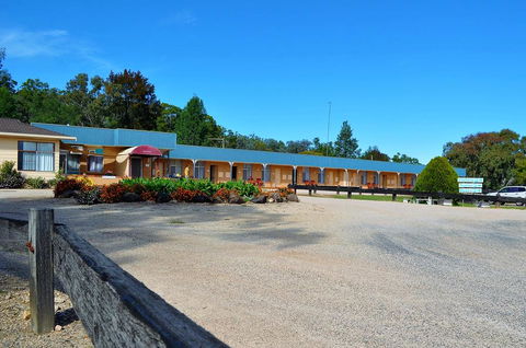 Sunflower Motel - Accommodation QLD 2