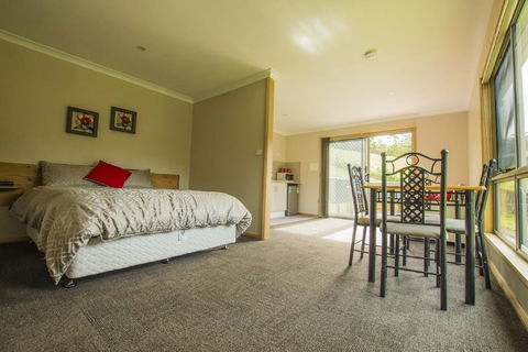 Sunny Gum - Accommodation QLD 3