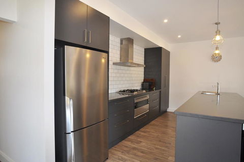 SUNNYSIDE - SURF SIDE - Accommodation QLD 3