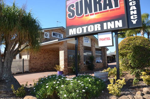 Sunray Motor Inn - Accommodation QLD 1