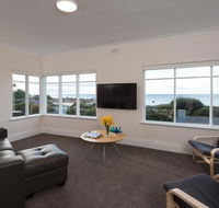 Sunrise at Penguin - Accommodation QLD