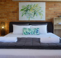 Sunseeker Motel - Accommodation QLD