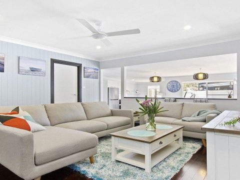 Sunset Beach - Situated Between Two Beaches And A Lake - Accommodation QLD 0