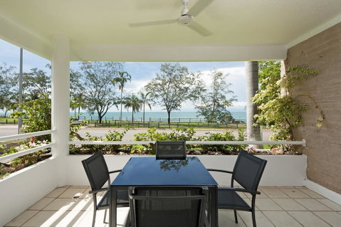 Sunset On Nightcliff - Accommodation QLD 3