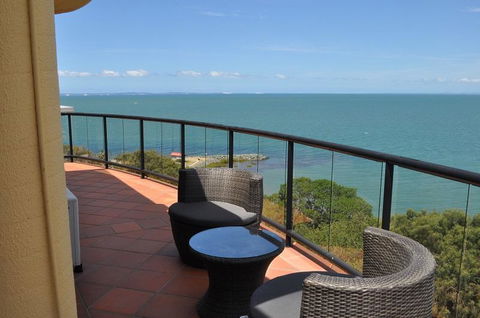 Sunset Sails Redcliffe - Accommodation QLD 1