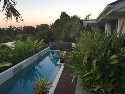 Sunshine Coast Tropical Getaway - Accommodation QLD 1