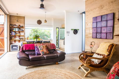 Sunworship Villas 3 And 4 - Accommodation QLD 1