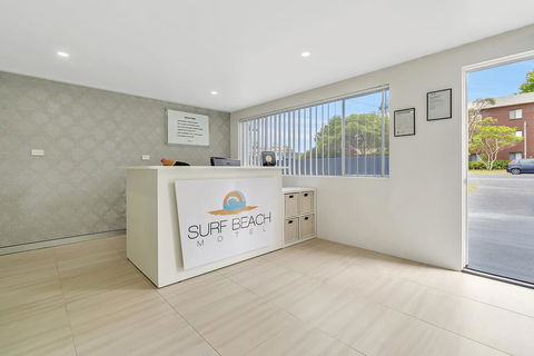 Surf Beach Motel Port - Accommodation QLD 2