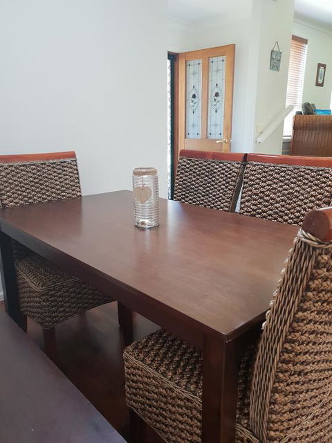 Surf Beach On Eric - Accommodation QLD 2