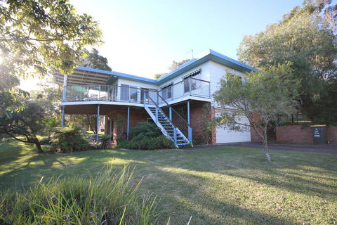 SURF N VIEW138 Camden Hd Rd Dunbogan - Accommodation QLD 0