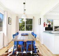 Surf Shack - Pet Friendly - 1 Min Walk to Beach - Accommodation QLD