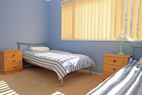 Surfer's Rest In Berrara - Accommodation QLD 2