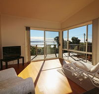 Surfside - Accommodation QLD