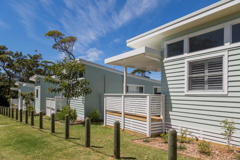 Surfside Cudmirrah Beach - Accommodation QLD 2