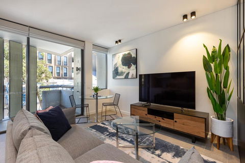 Surry Hills Fully Furnished Apartment (ELZ) - Accommodation QLD 2