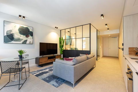 Surry Hills Fully Furnished Apartment (ELZ) - Accommodation QLD 1