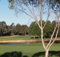 Sweet Home by the Golf Course - Accommodation QLD