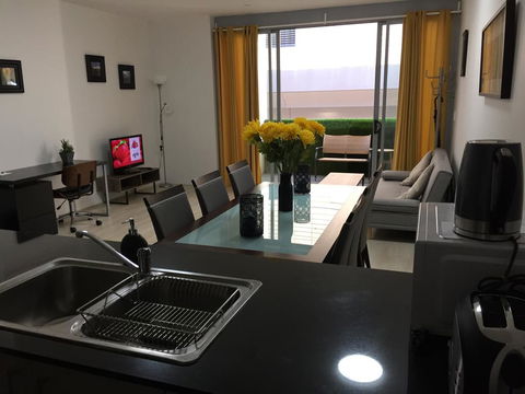 Sydney CBD Family Home - Accommodation QLD 0