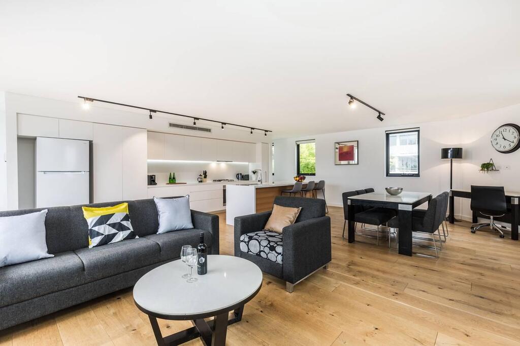 World Square NSW Accommodation QLD