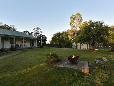 Tabitha Hill Homestead - Accommodation QLD 0