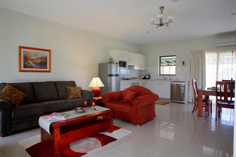 Talga Estate - Accommodation QLD 3