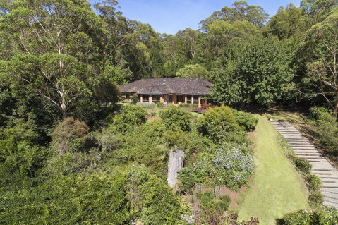 Taliesin - Beautiful 4 Bedroom Home With Amazing Views! - Accommodation QLD 2
