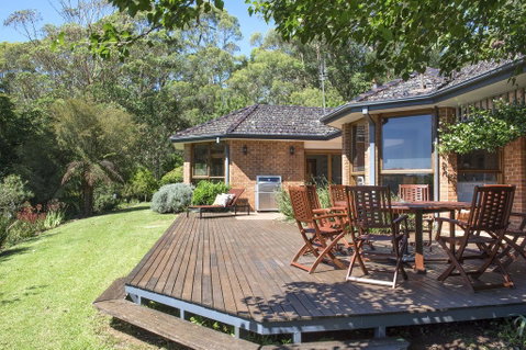 Taliesin - Beautiful 4 Bedroom Home With Amazing Views! - Accommodation QLD 1