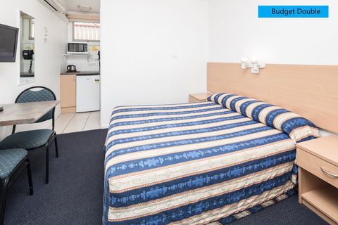 Tally Ho Motor Inn - Accommodation QLD 1