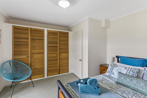 Tanjil - A Stroll From The Water In Paynesville - Accommodation QLD 2