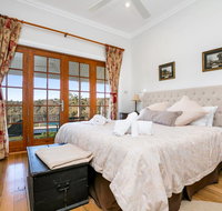 Taradale House Estate - Accommodation QLD