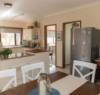 Taranaki Beach House - Accommodation QLD