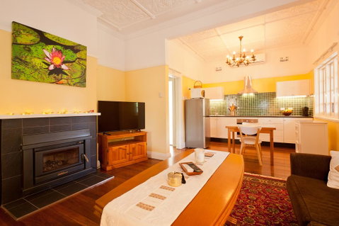 Taree Apartment - Accommodation QLD 0