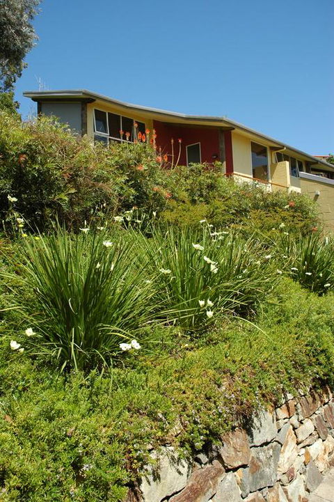 Tathra Beach House Holiday Apartments - Accommodation QLD 3